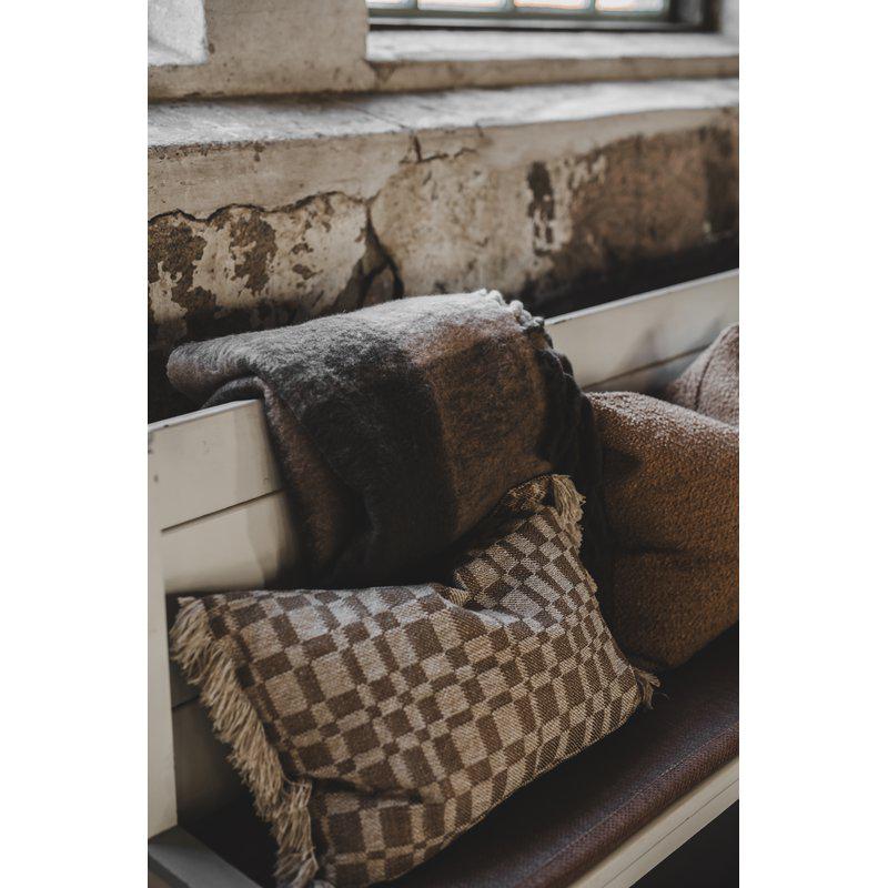 CHECK JAQUARD RUTETE PUTETREKK – BEIGE 40 × 60 CM