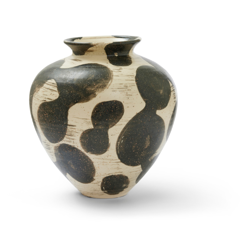 Get Inked Vase fra Jakobsdals i steingods med abstrakt sort og offwhite mønster på lys bakgrunn