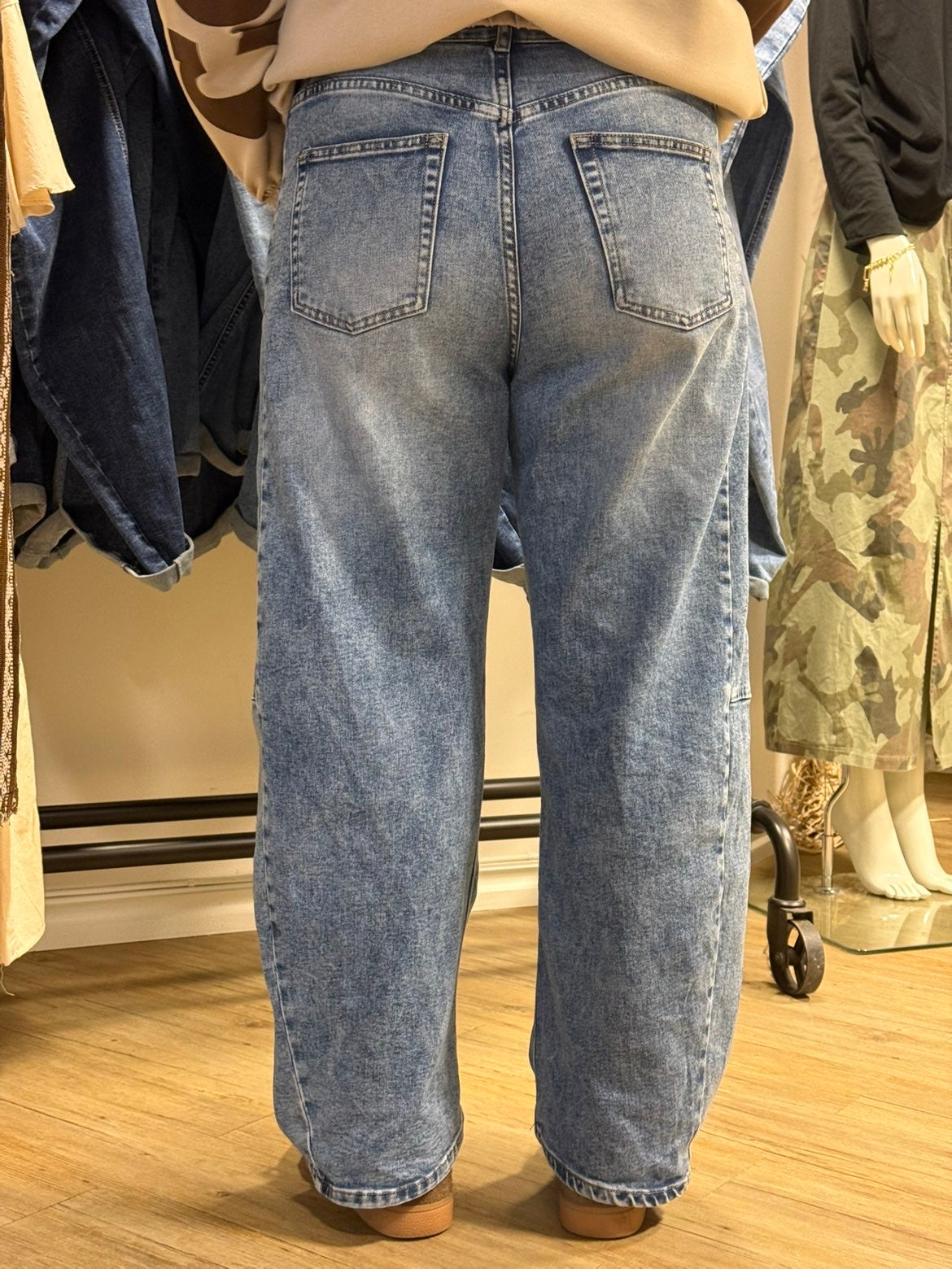 Mowita Barrel Jeans –Lys Blå