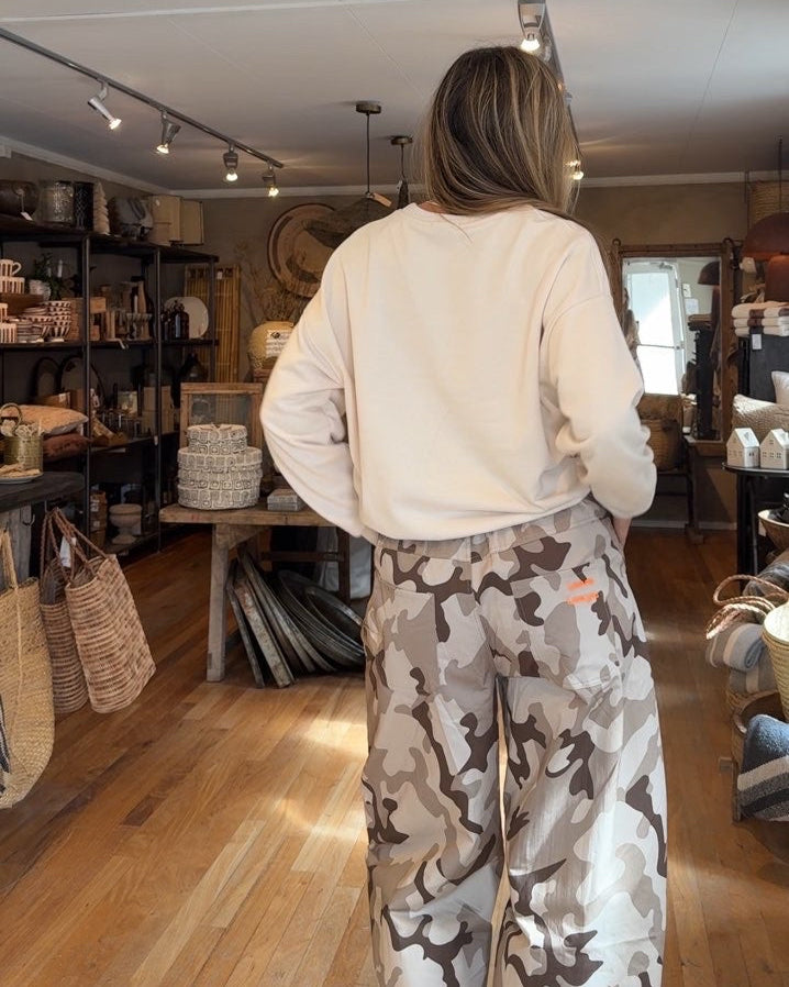 Lotte Camo Pants – Beige | Not Sisters