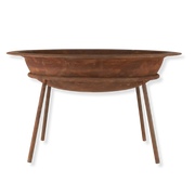 Rustfarget bålfat i jern med stativ – utepeis i nordisk, rustikk stil fra HomeByGard.