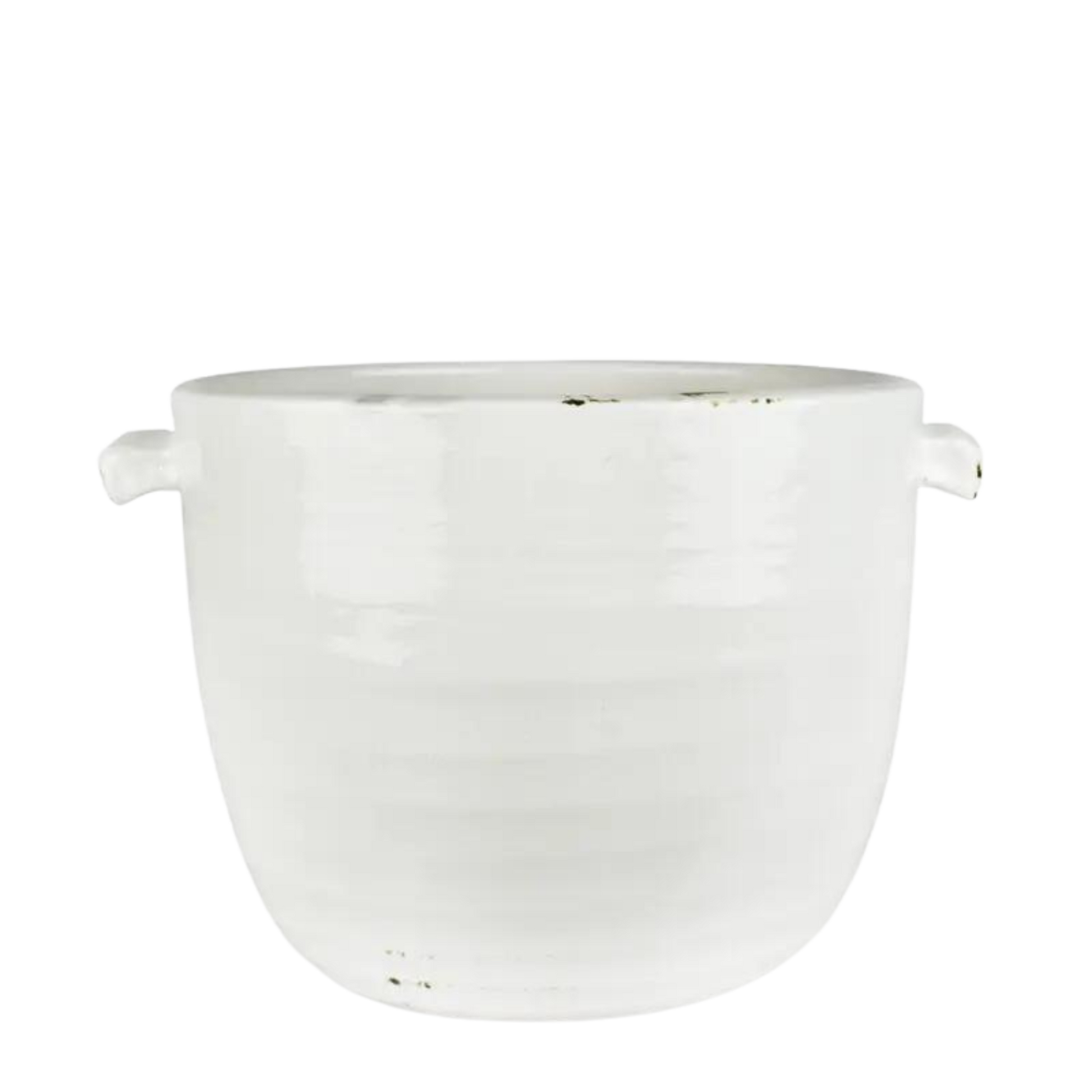 Hvit terrakottakrukke med håndtak fra Olsson & Jensen – modell Dagny, 28 cm høy og 33 cm i diameter.