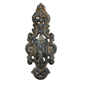 Dekorativ krok i støpejern med vintage design og ornamenterte detaljer, sett forfra og fra siden