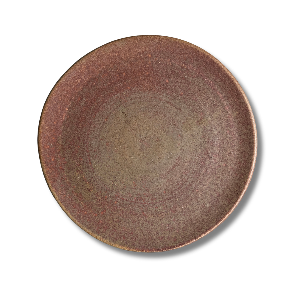 Rustfarget FLOW middagstallerken i steingods – BadAss Ceramics