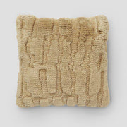 Fluffy beige putetrekk 50x50 cm med strukturert 3D-mønster