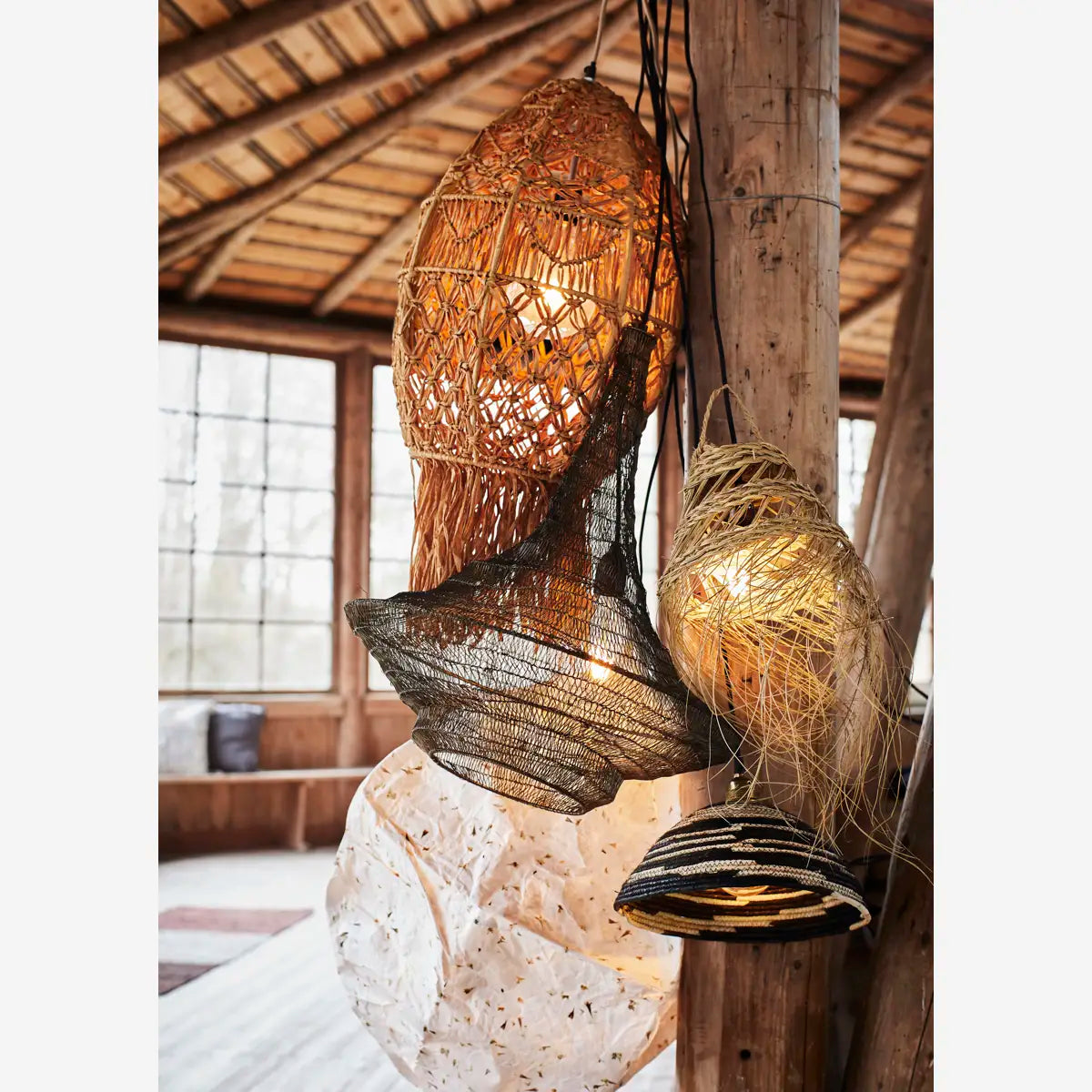 Håndlaget Pendellampe i Jern