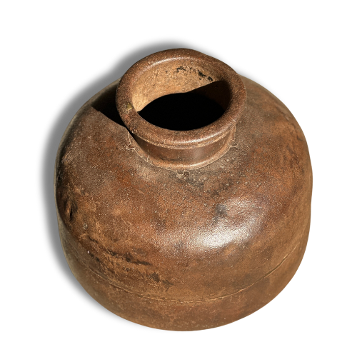 Soul of Sofie vintage jernkrukke – håndlaget mørk metallkrukke med patina