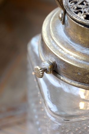 Lanterne i glass og gull