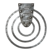 Vintage evighetskalender i svart jern fra Affari of Sweden – detaljert design