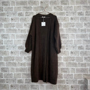 Lucy lang brun strikkecardigan fra Cabana Living