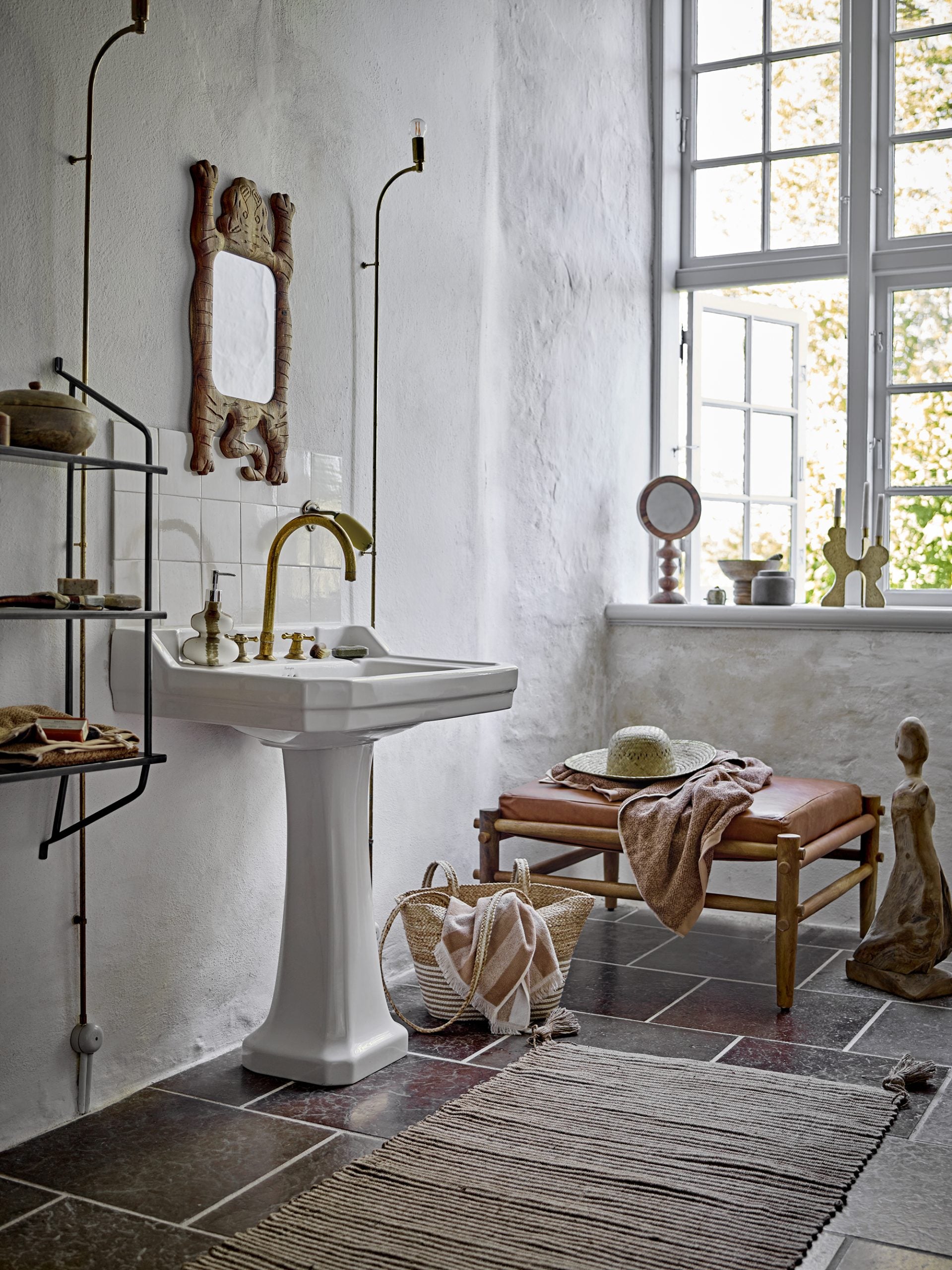 Marga veggspeil  i mangotre