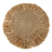 Rund håndlaget spisebrikke i naturfarget raffia med frynser, Ø45 cm