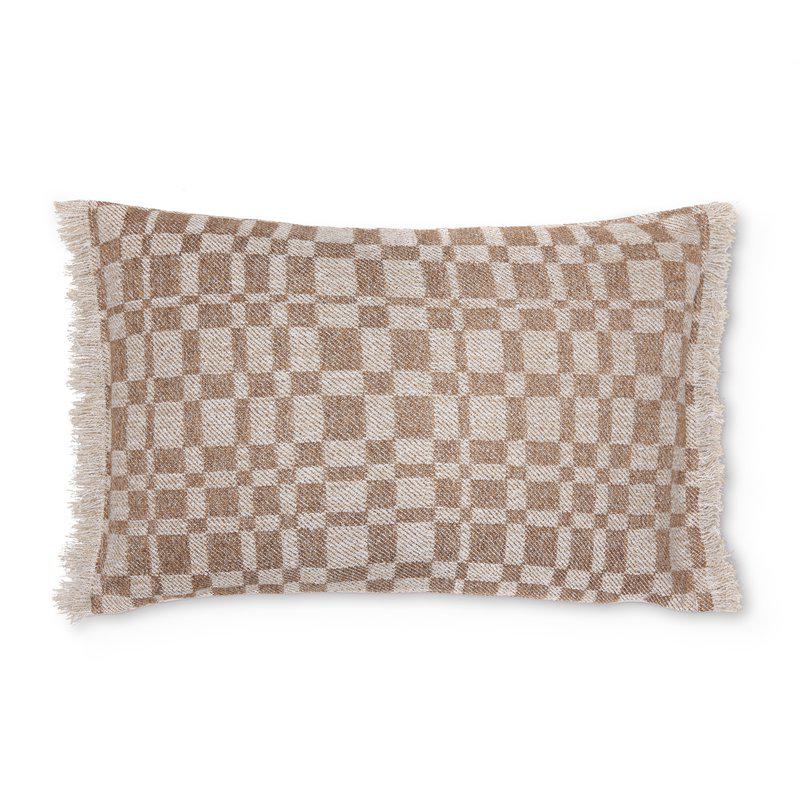 Rutete putetrekk i beige og krem 40x60 cm med frynser