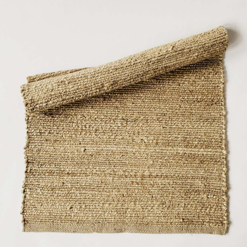 Rye Jute løper 70x200 – håndvevd teppe i naturfarget jute med rustikk tekstur