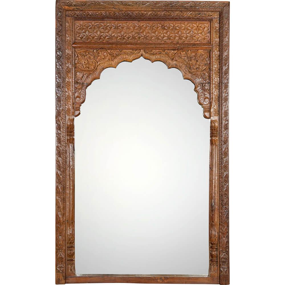 Stort speil med håndskåret treramme i naturfinish, 218 cm høyt