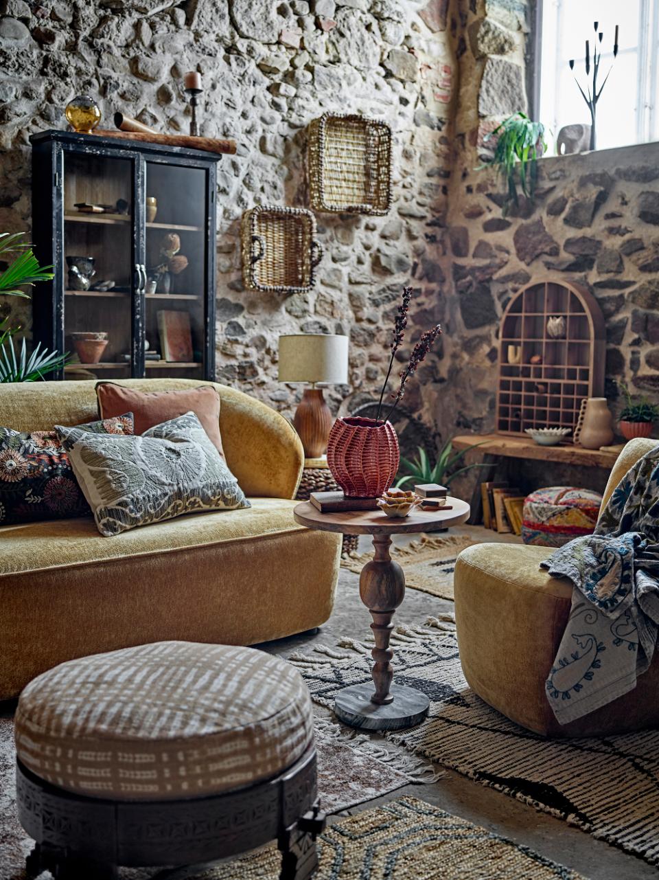  Dekorativ Vosta pyntepute 60x40 cm i brodert bomull – lifestyle interiør 