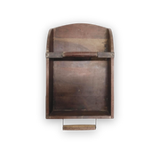 Fristilt produktbilde av Yang vinhylle i gjenbrukstre.